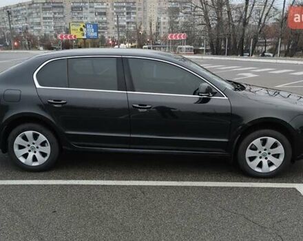 Черный Шкода Суперб, объемом двигателя 1.8 л и пробегом 149 тыс. км за 12000 $, фото 4 на Automoto.ua