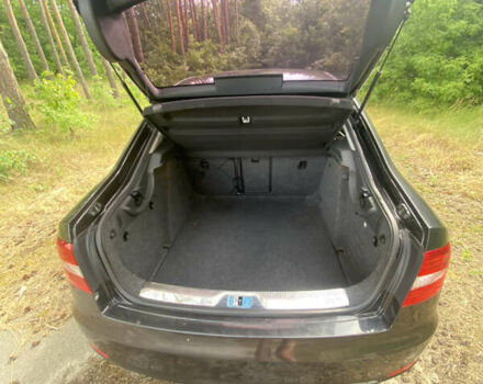 Черный Шкода Суперб, объемом двигателя 1.8 л и пробегом 165 тыс. км за 12000 $, фото 11 на Automoto.ua