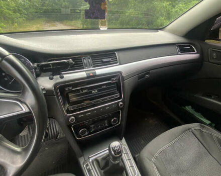 Черный Шкода Суперб, объемом двигателя 1.8 л и пробегом 165 тыс. км за 12000 $, фото 9 на Automoto.ua