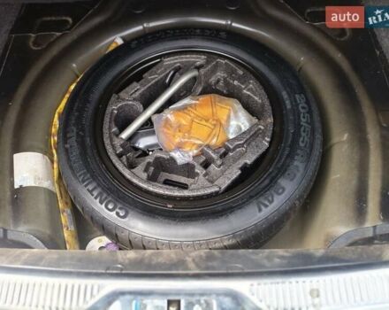 Черный Шкода Суперб, объемом двигателя 1.8 л и пробегом 227 тыс. км за 9999 $, фото 10 на Automoto.ua