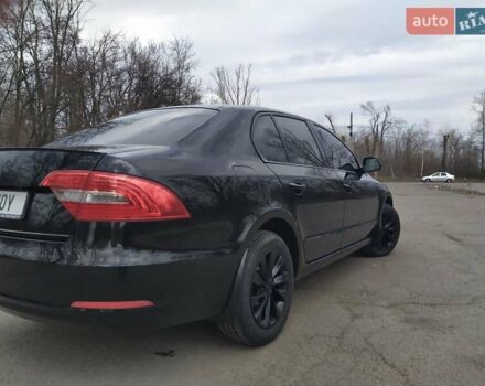 Шкода Суперб 2013 у Кривому Розі на Automoto.ua Чорний Шкода Суперб, об'ємом двигуна 1.8 л та пробігом 240 тис. км за 9900 $, фото 10 на Automoto.ua