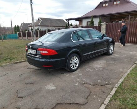 Черный Шкода Суперб, объемом двигателя 1.8 л и пробегом 64 тыс. км за 17500 $, фото 1 на Automoto.ua