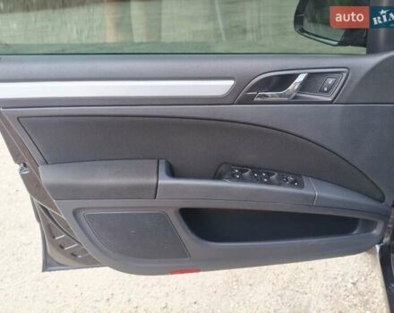 Черный Шкода Суперб, объемом двигателя 1.8 л и пробегом 227 тыс. км за 9999 $, фото 20 на Automoto.ua