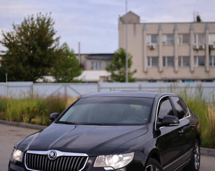 Чорний Шкода Суперб, об'ємом двигуна 2 л та пробігом 239 тис. км за 11400 $, фото 1 на Automoto.ua