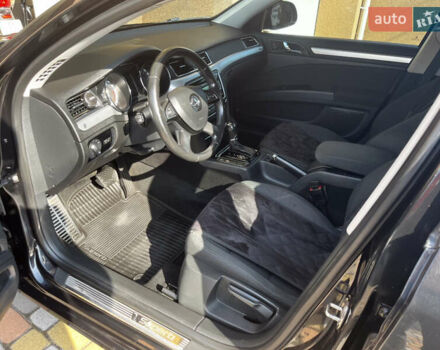 Черный Шкода Суперб, объемом двигателя 2 л и пробегом 299 тыс. км за 11300 $, фото 10 на Automoto.ua