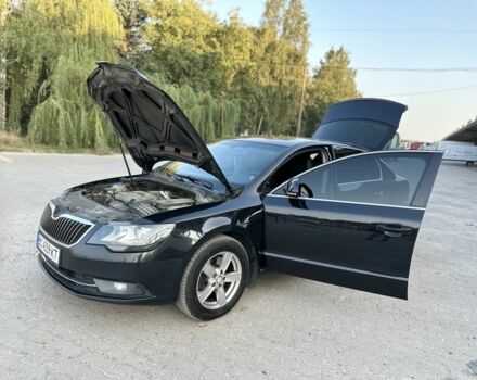 Черный Шкода Суперб, объемом двигателя 1.8 л и пробегом 350 тыс. км за 10000 $, фото 1 на Automoto.ua