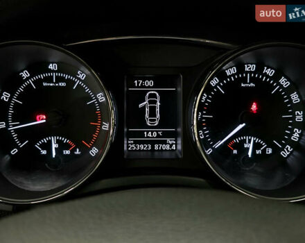 Черный Шкода Суперб, объемом двигателя 1.8 л и пробегом 253 тыс. км за 10799 $, фото 18 на Automoto.ua