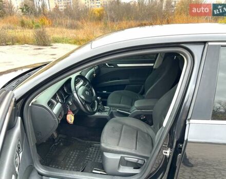Чорний Шкода Суперб, об'ємом двигуна 2 л та пробігом 351 тис. км за 12800 $, фото 18 на Automoto.ua