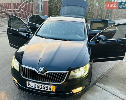 Черный Шкода Суперб, объемом двигателя 2 л и пробегом 326 тыс. км за 12700 $, фото 12 на Automoto.ua
