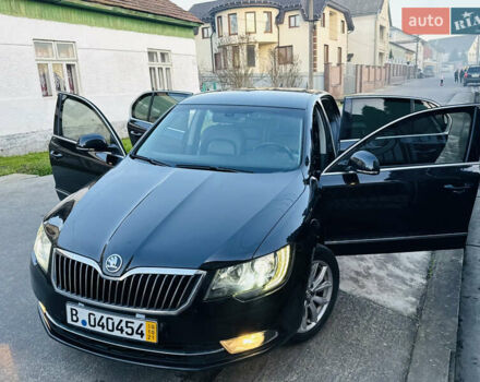 Черный Шкода Суперб, объемом двигателя 2 л и пробегом 326 тыс. км за 12700 $, фото 79 на Automoto.ua