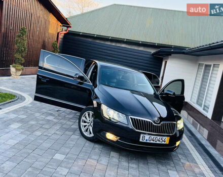 Черный Шкода Суперб, объемом двигателя 2 л и пробегом 326 тыс. км за 12700 $, фото 92 на Automoto.ua