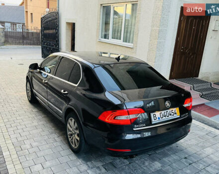 Черный Шкода Суперб, объемом двигателя 2 л и пробегом 326 тыс. км за 12700 $, фото 93 на Automoto.ua