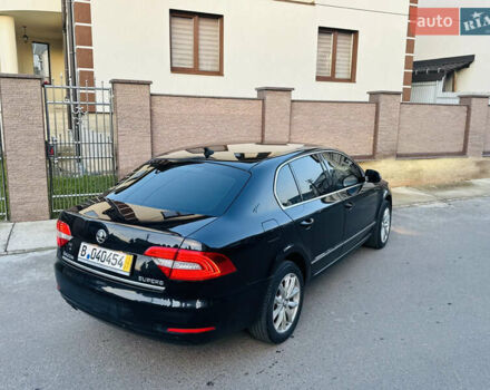 Черный Шкода Суперб, объемом двигателя 2 л и пробегом 326 тыс. км за 12700 $, фото 96 на Automoto.ua