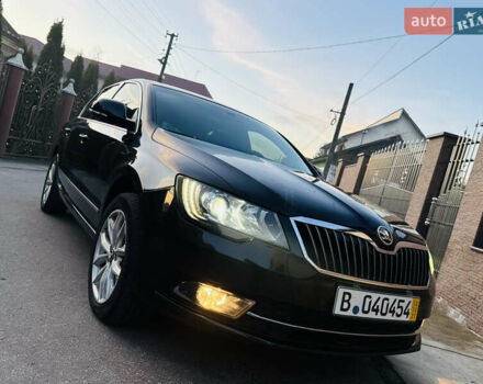 Черный Шкода Суперб, объемом двигателя 2 л и пробегом 326 тыс. км за 12700 $, фото 11 на Automoto.ua