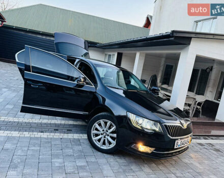 Черный Шкода Суперб, объемом двигателя 2 л и пробегом 326 тыс. км за 12700 $, фото 86 на Automoto.ua