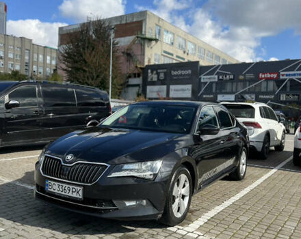 Черный Шкода Суперб, объемом двигателя 1.97 л и пробегом 292 тыс. км за 15200 $, фото 2 на Automoto.ua
