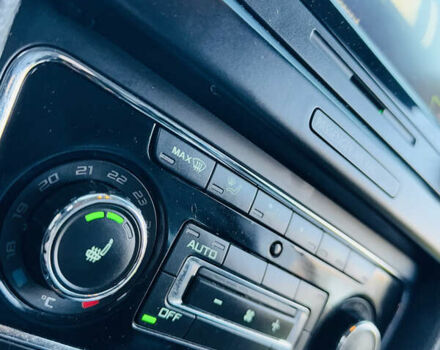 Черный Шкода Суперб, объемом двигателя 2 л и пробегом 326 тыс. км за 12700 $, фото 40 на Automoto.ua