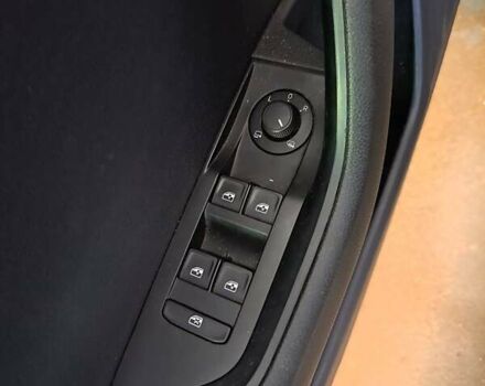 Черный Шкода Суперб, объемом двигателя 1.97 л и пробегом 184 тыс. км за 17500 $, фото 5 на Automoto.ua