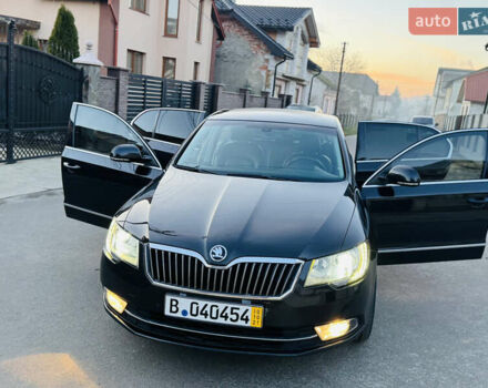 Черный Шкода Суперб, объемом двигателя 2 л и пробегом 326 тыс. км за 12700 $, фото 14 на Automoto.ua
