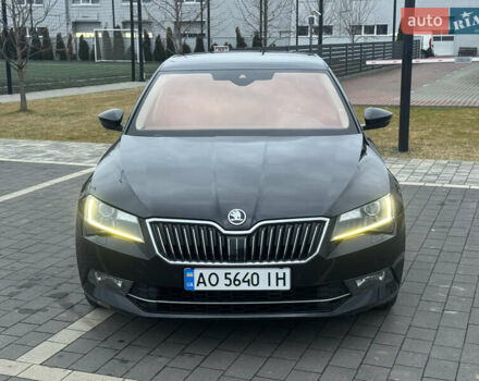 Черный Шкода Суперб, объемом двигателя 2 л и пробегом 246 тыс. км за 18500 $, фото 3 на Automoto.ua
