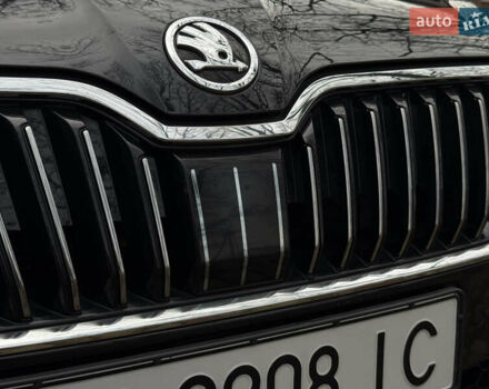 Черный Шкода Суперб, объемом двигателя 2 л и пробегом 284 тыс. км за 17500 $, фото 20 на Automoto.ua