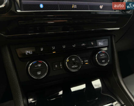 Черный Шкода Суперб, объемом двигателя 2 л и пробегом 284 тыс. км за 17500 $, фото 42 на Automoto.ua