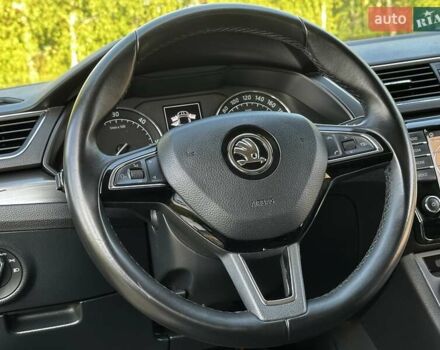 Черный Шкода Суперб, объемом двигателя 2 л и пробегом 242 тыс. км за 17999 $, фото 142 на Automoto.ua