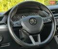 Черный Шкода Суперб, объемом двигателя 2 л и пробегом 242 тыс. км за 17999 $, фото 142 на Automoto.ua