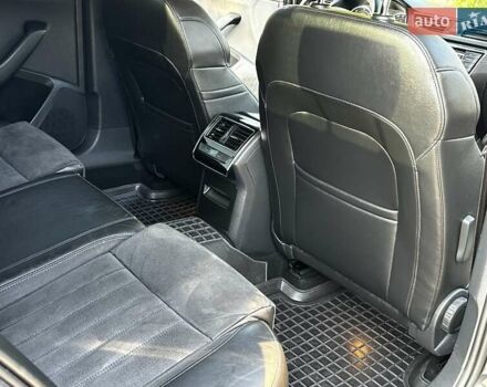 Черный Шкода Суперб, объемом двигателя 2 л и пробегом 242 тыс. км за 17999 $, фото 135 на Automoto.ua
