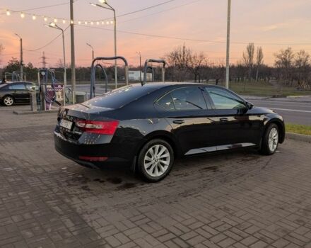 Черный Шкода Суперб, объемом двигателя 1.6 л и пробегом 244 тыс. км за 12500 $, фото 1 на Automoto.ua