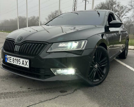 Черный Шкода Суперб, объемом двигателя 1.6 л и пробегом 229 тыс. км за 13999 $, фото 4 на Automoto.ua