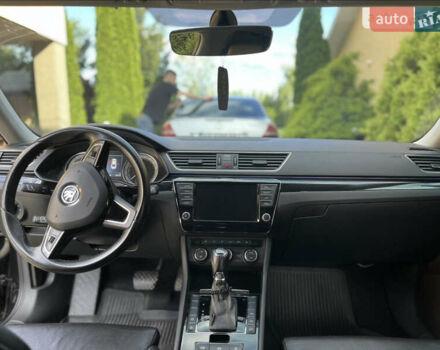 Чорний Шкода Суперб, об'ємом двигуна 1.97 л та пробігом 290 тис. км за 19300 $, фото 10 на Automoto.ua