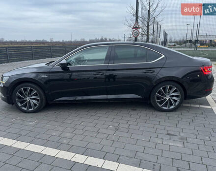 Черный Шкода Суперб, объемом двигателя 2 л и пробегом 246 тыс. км за 18500 $, фото 7 на Automoto.ua