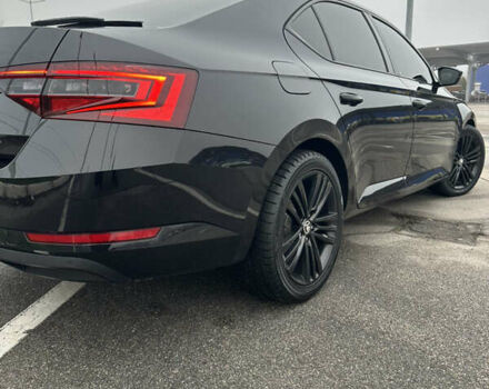 Черный Шкода Суперб, объемом двигателя 1.6 л и пробегом 229 тыс. км за 13999 $, фото 9 на Automoto.ua