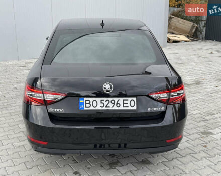 Шкода Суперб 2016 у Мукачеве на Automoto.ua Чорний Шкода Суперб, об'ємом двигуна 2 л та пробігом 240 тис. км за 18900 $, фото 10 на Automoto.ua