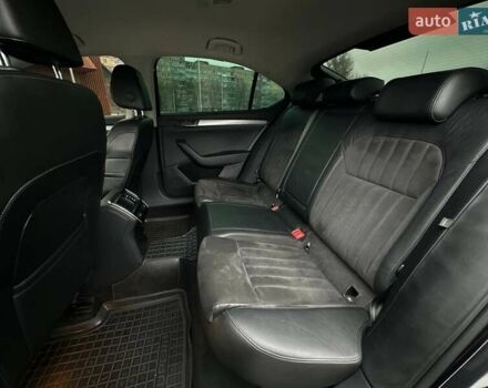 Чорний Шкода Суперб, об'ємом двигуна 1.97 л та пробігом 258 тис. км за 15950 $, фото 19 на Automoto.ua