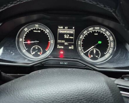 Черный Шкода Суперб, объемом двигателя 1.97 л и пробегом 210 тыс. км за 19000 $, фото 4 на Automoto.ua