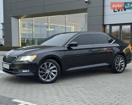 Черный Шкода Суперб, объемом двигателя 1.8 л и пробегом 145 тыс. км за 19500 $, фото 4 на Automoto.ua