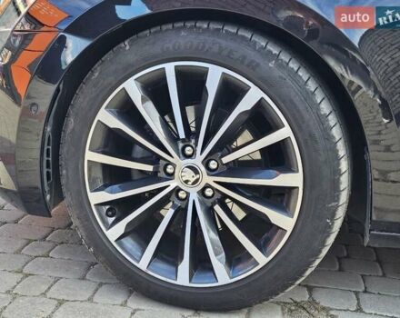 Шкода Суперб 2016 у Івано-Франківську на Automoto.ua Чорний Шкода Суперб, об'ємом двигуна 2 л та пробігом 245 тис. км за 21500 $, фото 4 на Automoto.ua