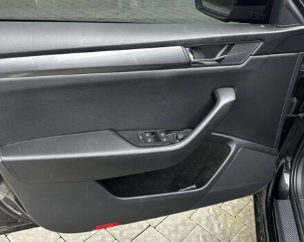 Черный Шкода Суперб, объемом двигателя 1.6 л и пробегом 202 тыс. км за 15200 $, фото 10 на Automoto.ua