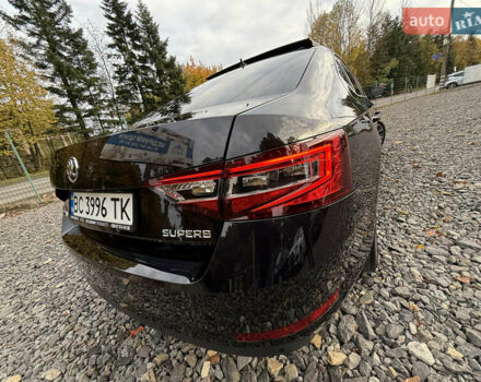 Чорний Шкода Суперб, об'ємом двигуна 1.97 л та пробігом 208 тис. км за 18299 $, фото 15 на Automoto.ua