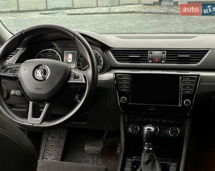 Чорний Шкода Суперб, об'ємом двигуна 1.97 л та пробігом 258 тис. км за 15950 $, фото 11 на Automoto.ua