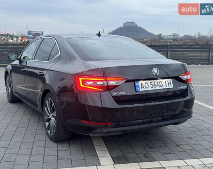 Черный Шкода Суперб, объемом двигателя 2 л и пробегом 246 тыс. км за 18500 $, фото 9 на Automoto.ua