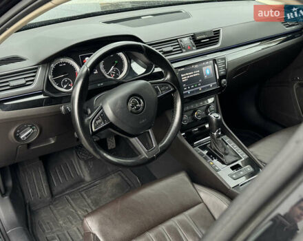 Черный Шкода Суперб, объемом двигателя 2 л и пробегом 246 тыс. км за 18500 $, фото 24 на Automoto.ua