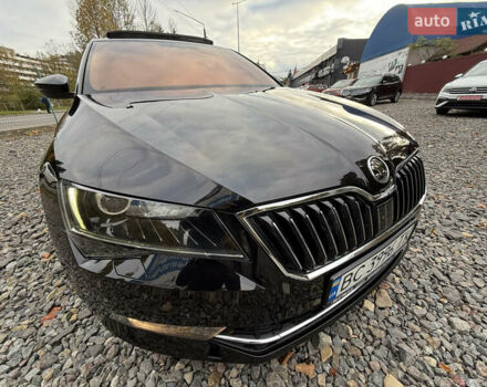 Чорний Шкода Суперб, об'ємом двигуна 2 л та пробігом 208 тис. км за 18399 $, фото 9 на Automoto.ua