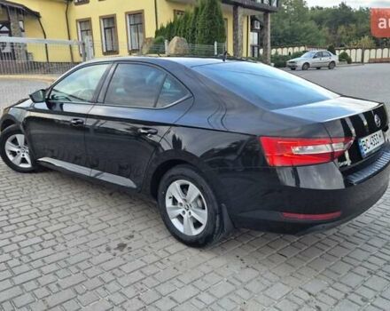 Черный Шкода Суперб, объемом двигателя 1.6 л и пробегом 200 тыс. км за 15999 $, фото 4 на Automoto.ua