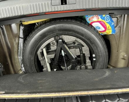 Черный Шкода Суперб, объемом двигателя 1.6 л и пробегом 202 тыс. км за 15200 $, фото 7 на Automoto.ua