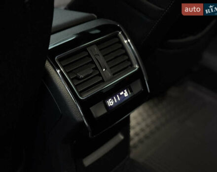 Черный Шкода Суперб, объемом двигателя 1.8 л и пробегом 145 тыс. км за 19500 $, фото 38 на Automoto.ua