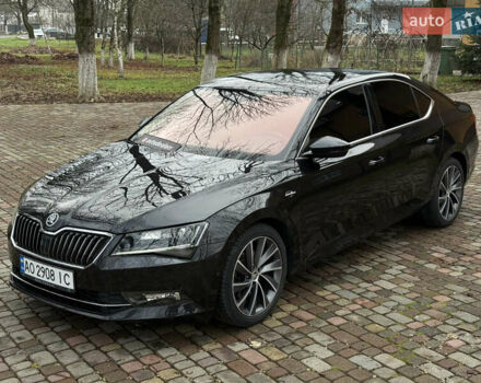 Черный Шкода Суперб, объемом двигателя 2 л и пробегом 284 тыс. км за 17500 $, фото 8 на Automoto.ua