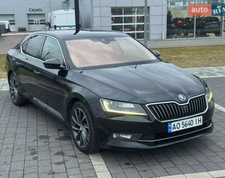 Черный Шкода Суперб, объемом двигателя 2 л и пробегом 246 тыс. км за 18500 $, фото 4 на Automoto.ua